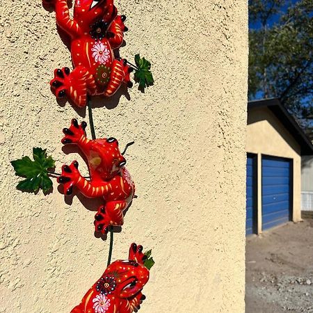 Los Casita Azul- Cozy Blue House Villa Los Lunas Exterior photo